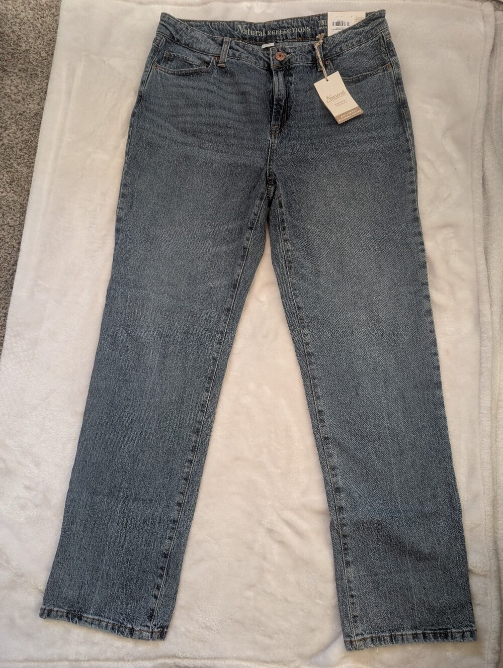 Natural Reflections Vintage Wash Stretch Cuffed Jeans Women's Size 14 NWT